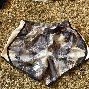 Nike girls shorts